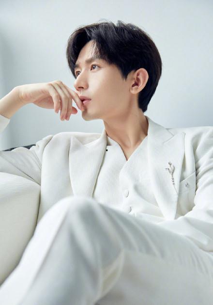 罗云熙吃瓜娱乐,揭秘娱乐圈幕后故事